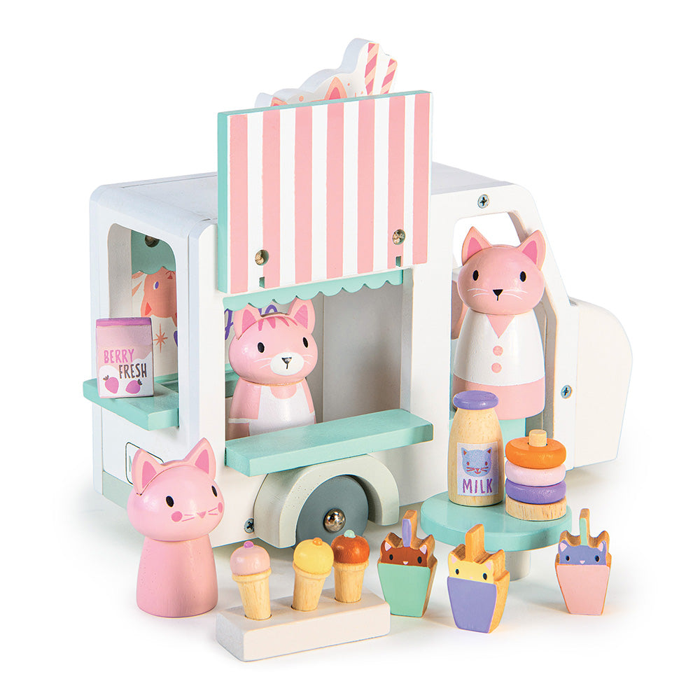 Kitti cica fagyis furgonja / Kitty's Milkshake Van