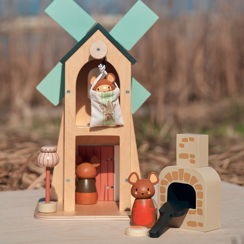 Penny szélmalma / Penny windmill