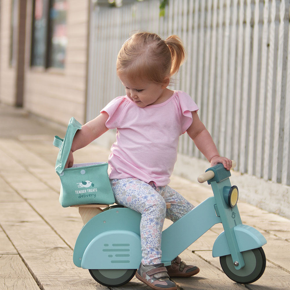 Kék robogó – Delivery Scooter