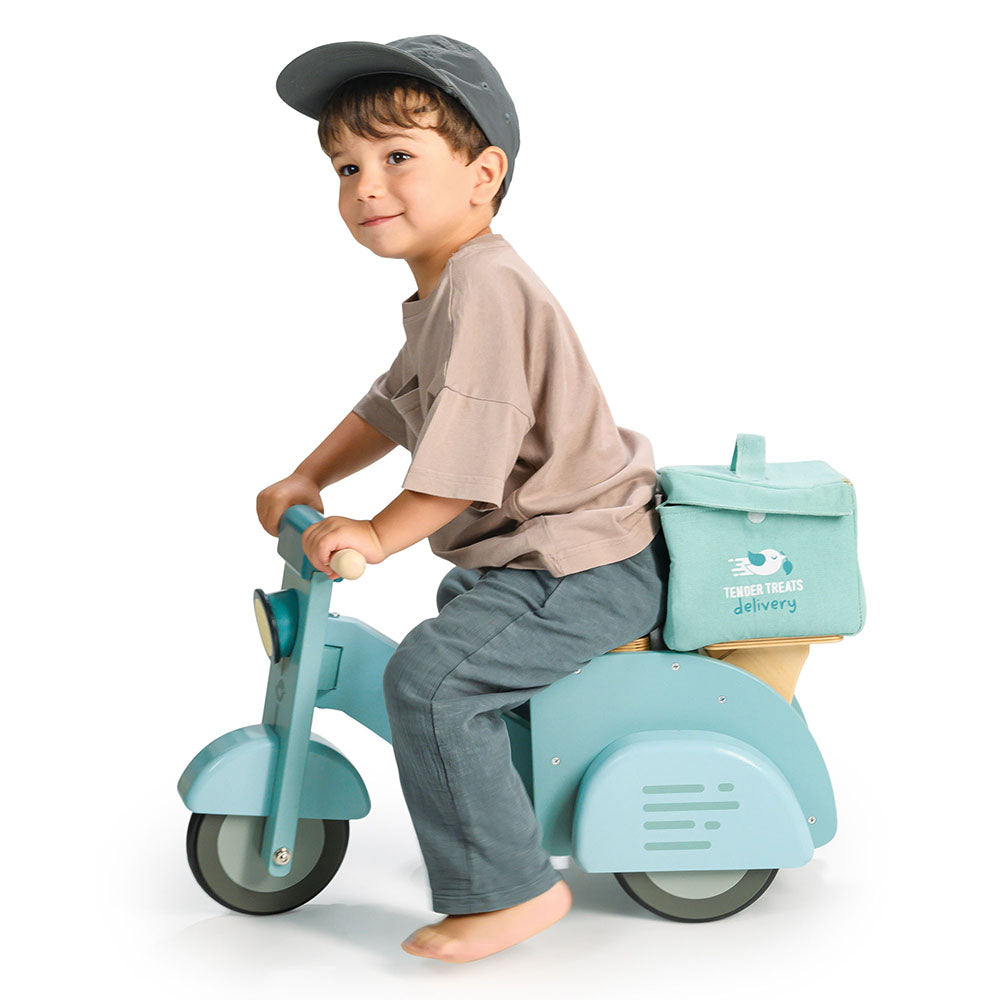 Kék robogó – Delivery Scooter