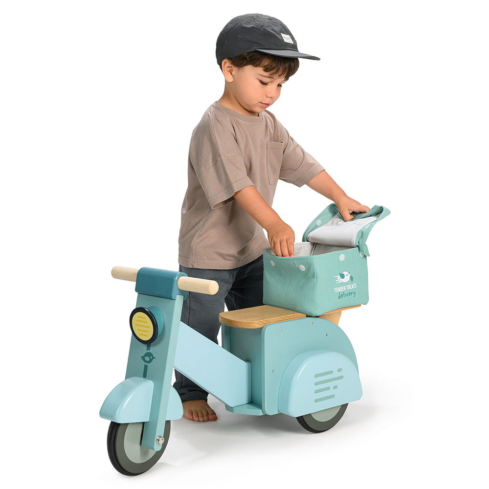 Kék robogó – Delivery Scooter